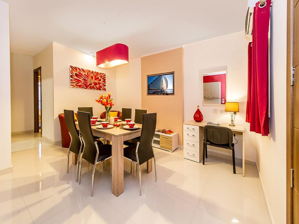 Bayside Apartments Saint Julian's ภายนอก รูปภาพ