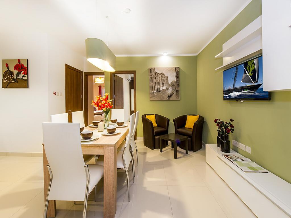 Bayside Apartments Saint Julian's ภายนอก รูปภาพ